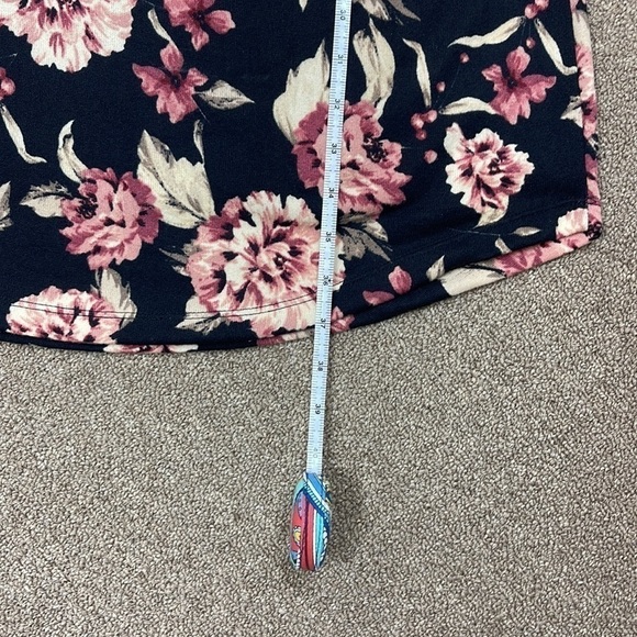 Emelia: NWT Women’s Black, Pink, Tan, Floral Bell Sleeve Dress, Size S - Picture 10 of 11